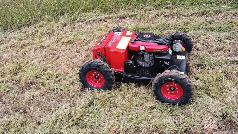 China made remote control mower low price for sale, chinese best remote control brush cutter