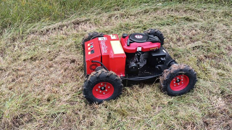 China made robot lawn mower for hills low price for sale, remote control mower for sale