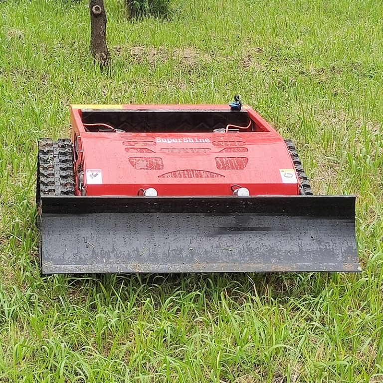 factory direct sales remote control brush mower in China