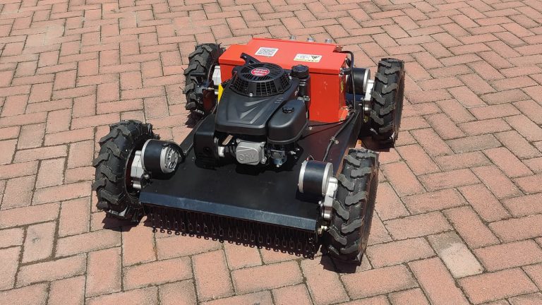 gasoline engine self propelled 500mm cutting width zero turn RC robot brush cutter