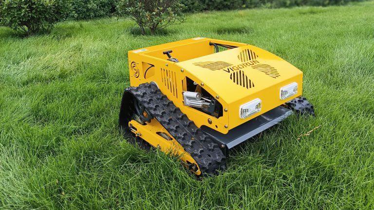 550mm cutting width walking speed 0~6Km/h adjustable blade height by remote control radio controlled mower with tracks