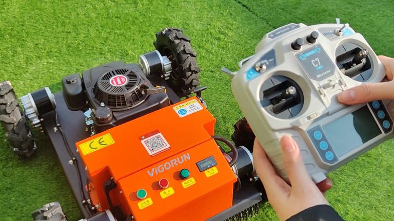 How to operate Wireless Radio Control Mowing Robot (VTW550-90 With Pull Start)?