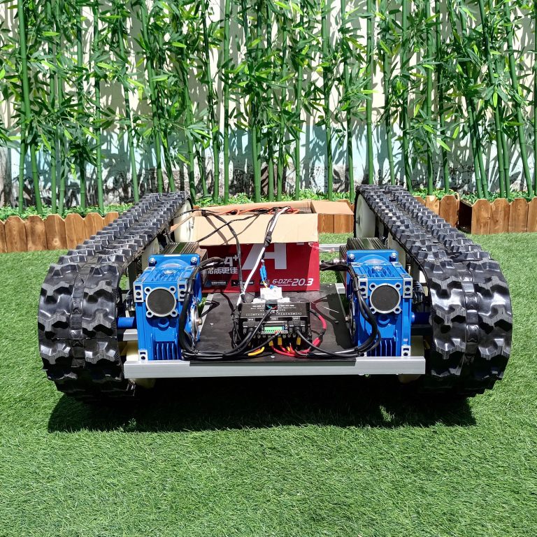 Top 3 track remote control cutting grass machine manufacturers in China